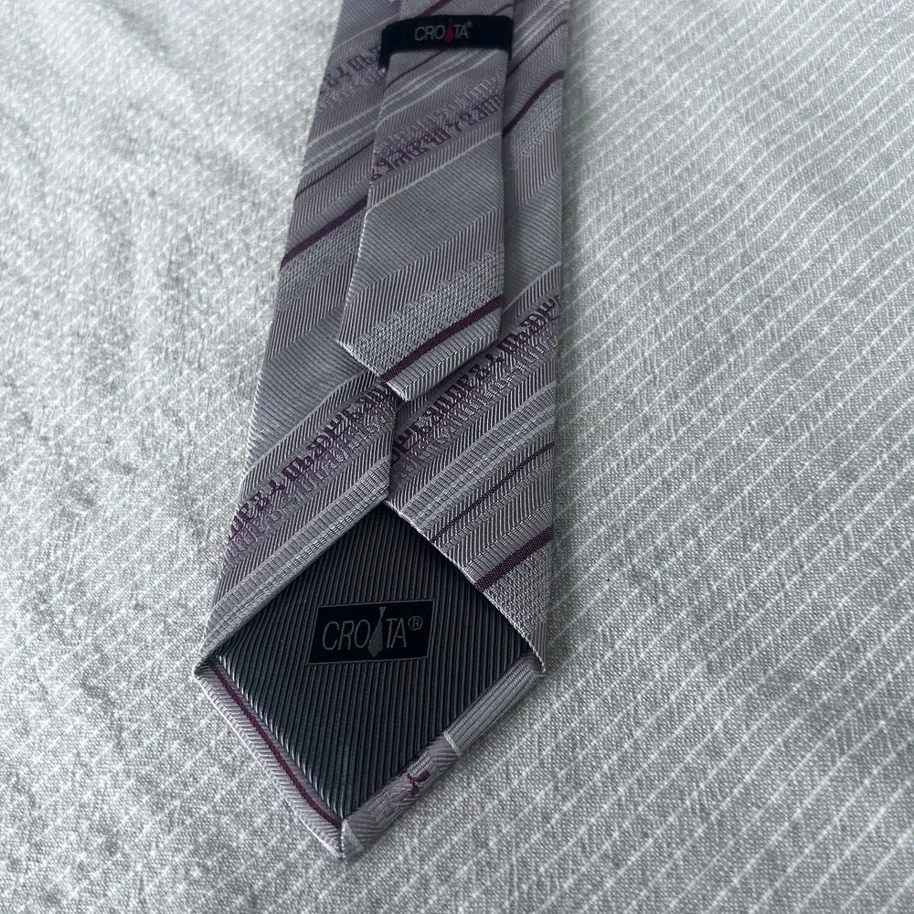 Croata Silk Tie Silver/pink/purple Stripe Hand finished Croatia Limited Edition